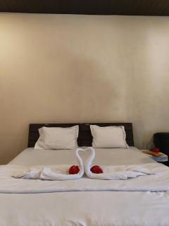 Kalyani Village Resort - Khanivde - 0