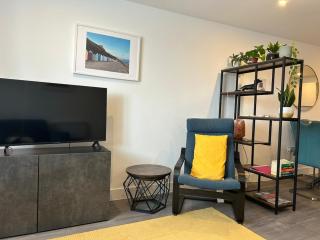 THE SANDY NOOK by BOURNECOAST - A Modern Flat Near the Sandy Beaches - FM10680 - 8