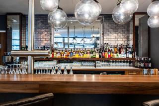 Premier Inn Frankfurt City Centre - 4