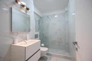 Your Home Away - Cozy & Elegant Apartment by Blvd 46B12 - 8