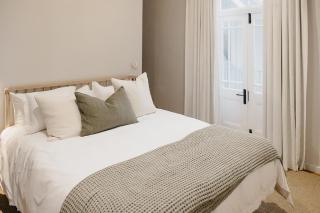 Dorpshuis Apartment, Main Street, Paarl - 9