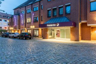 Premier Inn Braunschweig City Centre - 1