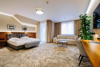 Hotel Cztery Pory Roku - 9