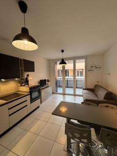 Fiera Living - Bologna Station - Free Parking - 0