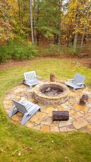 Luxury 5BR Cabin Private Pool & Lake, near Atlanta - 1