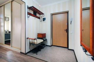 Большая 3 ком кв в двух минутах от ТРЦ Мега Алма-Ата - Almaty - 6