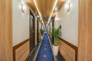 Fabhotel Chennai Palace - Nr Chennai Beach Railway Station - 7