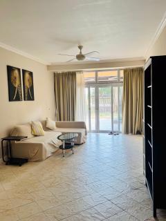 Spacious flat in Discovery bay! - 4