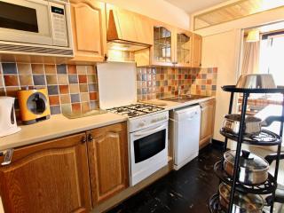 Appartement 68m², 2 chambres, balcon sud, pistes à pied, bien équipé, classé 3* - FR-1-340-207 - 2