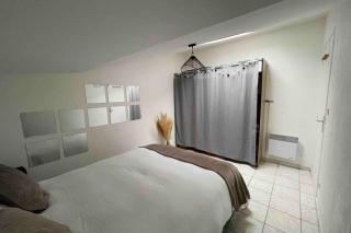 La petite maison du Loubat avec jardin - 3