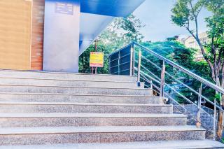 Super Townhouse SR Nagar Near RCC Premier - 4