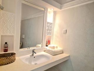 Teresita Malindi - 6