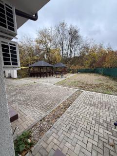 One bedroom apartment for rent - 2