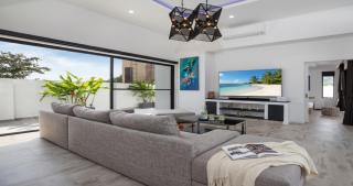 Stunning Pool Villa Curtis - 5 Bedrooms in the heart of Rawai - 1