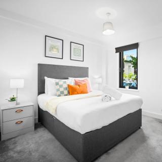 Modern Apartment - 2 Bedroom - City Centre - Smart TV & Wi-Fi 3001F - 9