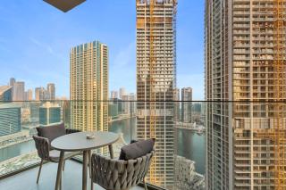 Skyline Escape 2 bedroom with Burj Khalifa View - 0