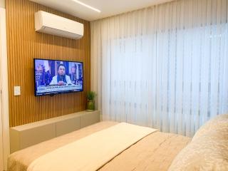 Apartamento Novo e Moderno no Batel - 0