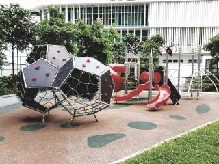 Holi 1Medini Themed Suites - 6