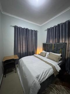 Q Homes Platinum Suite - 4