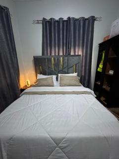 Q Homes Platinum Suite - 1