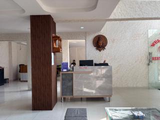 The Mayfair Hotel - 4