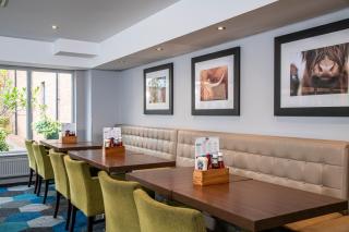 Holiday Inn Express Edinburgh Airport by IHG - 3