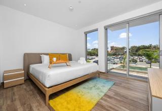 2BR2BA Condo w/ Pool, Gym & Balcony @ Palm Beach - Palm-Eagle Beach - 9