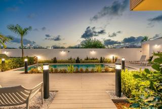 Luxury 2BR Condo w/Pool, Rooftop, GYM @ Palm Beach - Eagle Beach - 0