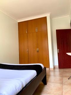 Spacious 2 Bedroom House in Kampala - WanderHomes - 2
