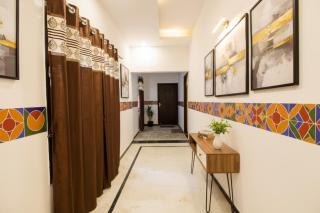 FabHotel Crown Suites - Nr Sony Signals - 8