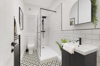 New! 2BR in Gladstone - 6