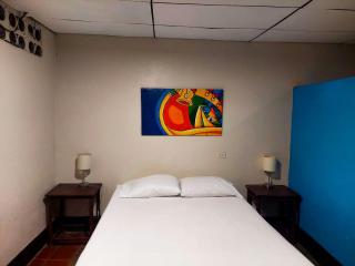 Hostal Harvest House - 6