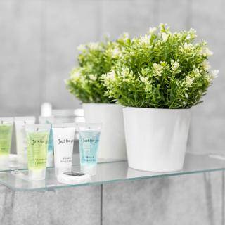 Cozy Apartment - On street parking - Rowley Regis 49AG - 9