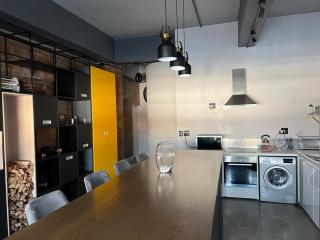 Maboneng 12 Decades - 6