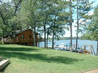 Cozy Cabin Rental with Stunning Lake Views in West Branch, Michigan - Damon - 2
