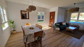 Casa acogedora con chimenea y amplio jardín - 5