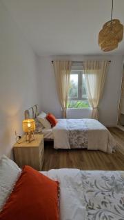 Casa acogedora con chimenea y amplio jardín - 2