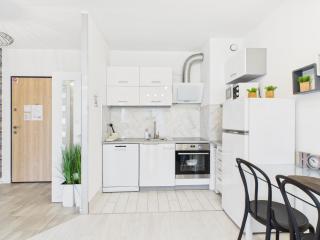 SuperApart Augustówka 73 "1BR Home with Balcony & Pet-Friendly" - Warschau - 8