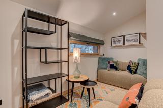 Chalet Diard, Detached Chalet, Alpes Travel, Sleeps 6 to 8 - 3