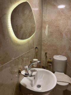 Pyramids Top view inn - 8