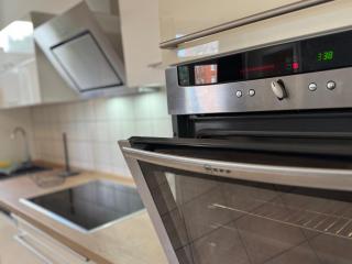 Apartment Theaterstraße - 3 Schlafzimmer - 5 Betten - gratis PKW Stellplatz - SmartTV - 5