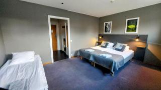 Hotel Bishops Arms Mora - 9