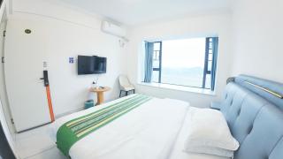 Zhangjiajie Qingfeng B&B West Station Branch - 6