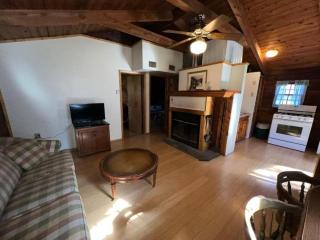 Simple Cabin Camping for Families in the Catskills of Upstate New York - Big Indian - 6