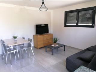 Studio meublé avec jardin et parking sécurisé - 1