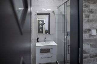 AApartman Exclusive - free parking - 8