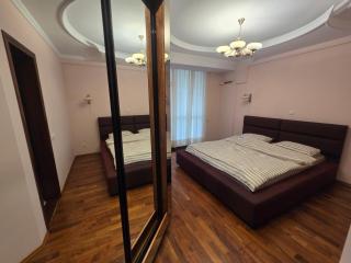 After Presidency and Cathedral Park Sfatul Tarii street Apartments - 2