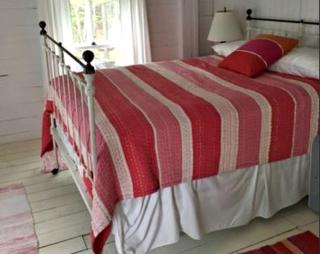 Charming Cottage Rental with Breathtaking Ocean Views on Peaks Island, Maine - 7