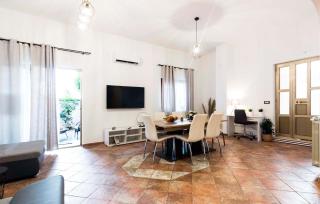 Lovely Apartment In Bale With Wifi - 3
