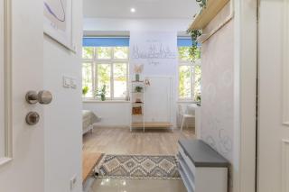 Newly renovated flat with a loft - Prag - 5